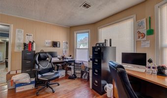 316 S 6th St, Chickasha, OK 73018