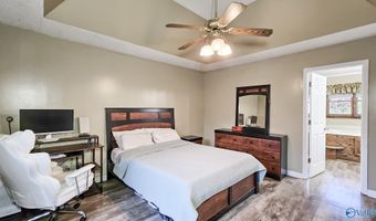 9206 Barker Rd, Athens, AL 35614