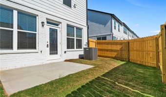 64 Auburn Woods Dr, Auburn, GA 30011