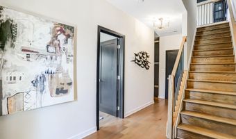 43404 FIFEVILLE Sq, Ashburn, VA 20148