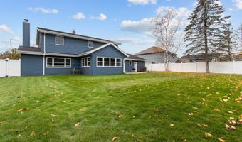 1022 E CAPITOL Dr, Appleton, WI 54911