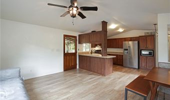 17825 Bear Valley Ln, Escondido, CA 92027