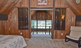 37 Lakeview Dr, Albrightsville, PA 18210