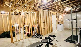 24823 BARRINGTON GROVE Ct, Aldie, VA 20105