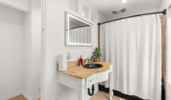 208 S Pacific St, Oceanside, CA 92054