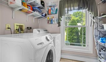 5 Olivia Ct, Johnston, RI 02919