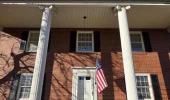 7 Mapleton Dr, Bedford, IN 47421