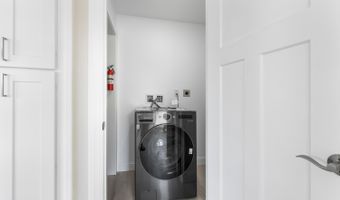 112 W Main St 4, Barnstable, MA 02630