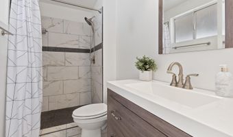 2104 N Pennington Dr, Chandler, AZ 85224