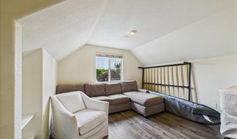 2700 Meadow Creek Way, Arcata, CA 95521