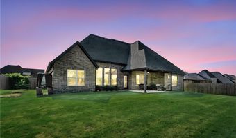 1010 Huntleigh Dr, Bentonville, AR 72713