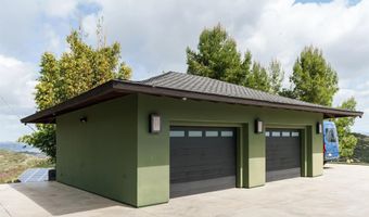 20877 Wild Willow Hollow Rd, Escondido, CA 92029
