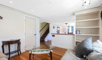 9 Marilyn Rd, Bourne, MA 02532