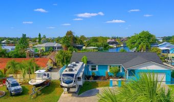 6225 FLAMINGO Dr, Apollo Beach, FL 33572