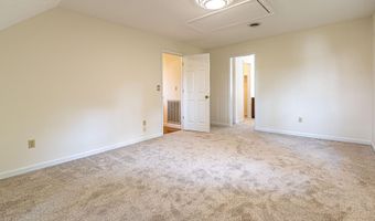 20010 Oakwood Dr, Abingdon, VA 24211