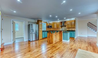 35 Mad River Rd, Campton, NH 03223