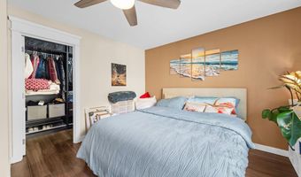 1676 SE 3RD St, Astoria, OR 97103