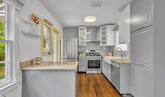 826 GARDEN Plz, Orlando, FL 32803