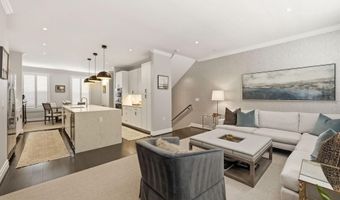 223 MONTGOMERY, Alexandria, VA 22314