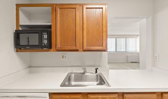 4141 N HENDERSON Rd 1215, Arlington, VA 22203