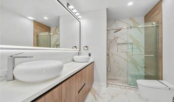 7460 E Hummingbird Cir, Anaheim, CA 92808