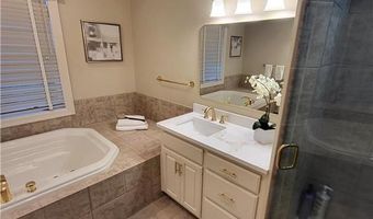 6102 Creek Ridge Ct, Minnetonka, MN 55345