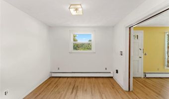 4 Reed Pl, East Greenwich, RI 02818