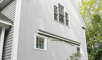 2 Parker Farm Ln, Amherst, NH 03031