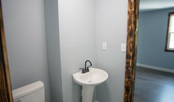 504 W 6th St, Bicknell, IN 47512