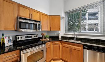 7500 WOODMONT Ave #SL15, Bethesda, MD 20814
