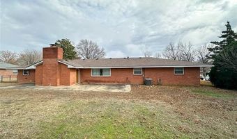 1521 Melmart Dr, Bartlesville, OK 74006