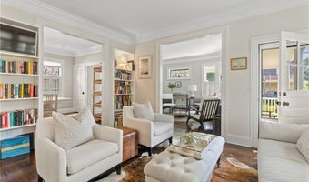 12 Bliss Rd, Newport, RI 02840
