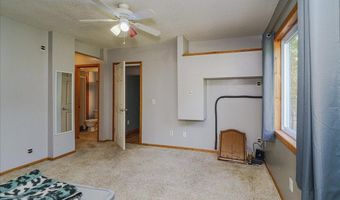 13638 Hidden Creek Dr, Andover, MN 55304