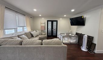 112 Woodcrest Ave, Absecon, NJ 08201