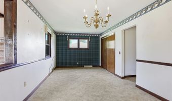 5400 LONG Ct, Appleton, WI 54914
