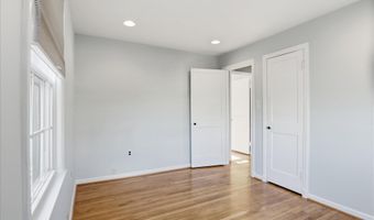 2238 ARLINGTON Ter, Alexandria, VA 22303