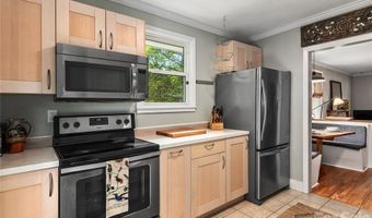 73 Fair Oaks Rd, Arden, NC 28704