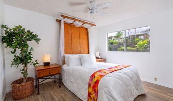 74-5042 KEALAPUA St, Kailua Kona, HI 96740