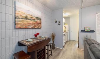 1911 Kalakaua Ave #406, Honolulu, HI 96815