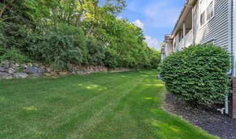 2950 Hunley Dr, Ann Arbor, MI 48105