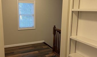 6121 Pine Bluff Dr, Avon, IN 46123