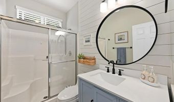 3231 Canyon View Dr, Oceanside, CA 92058