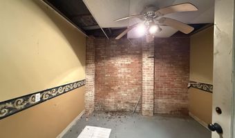 304 S Marcus St, Alto, TX 75925