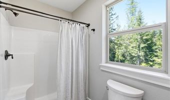 529 S Beaver Lake Rd, Athol, ID 83801