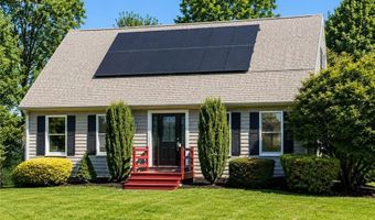 9 Michael Dr, Bristol, RI 02809