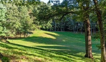 6 Pine Hill Rd, Burlington, CT 06013