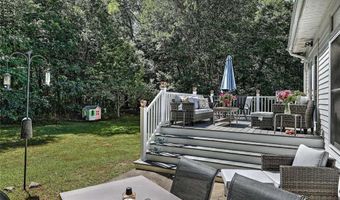 138 Jenckes Hill Rd, Lincoln, RI 02865