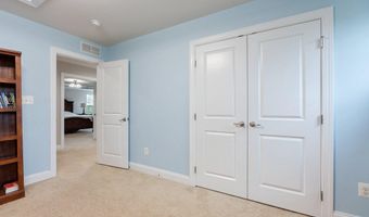 25792 RACING SUN Dr, Aldie, VA 20105