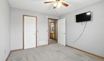 1303 Virginia Ln, Auburn, IN 46706