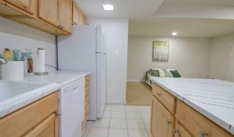 4361 AMERICANA Dr A, Annandale, VA 22003